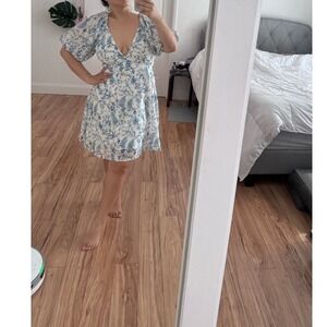 NWT‎ Lucy paris  white blue pattern Midi Dress size puff sleeves Medium /M